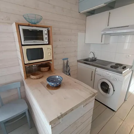 Cosy A 2 Pas De La 아파트